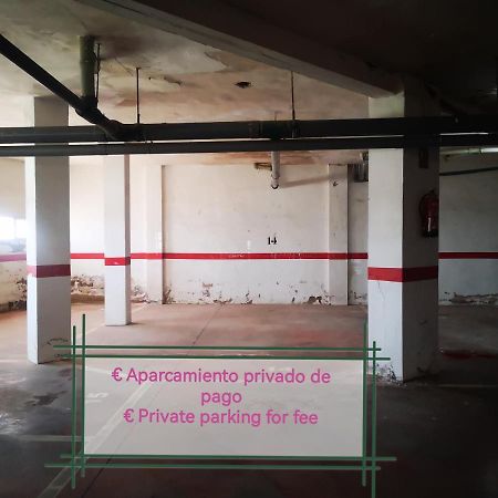 Beachfront Modern And Spacious Apartment Torrevieja Kültér fotó